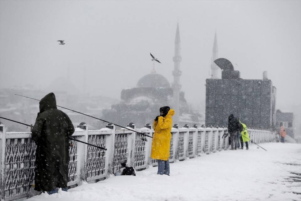 Kış Karsız Bitiyor! Baharda Hava Nasıl Olacak? Meteoroloji Tahminini Paylaştı 14